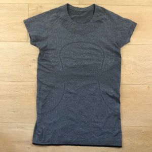 Lululemon swift run tee